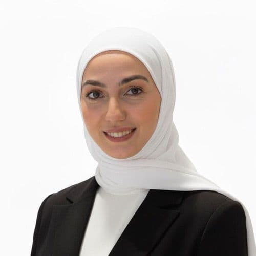 Rawan F., an everybody online coaching client